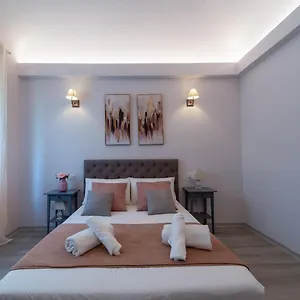 Frida Guest House